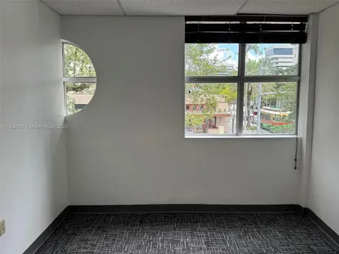 220 Miracle Mile Coral Gables FL 33134