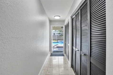 1607 S N Street Lake Worth FL 33460