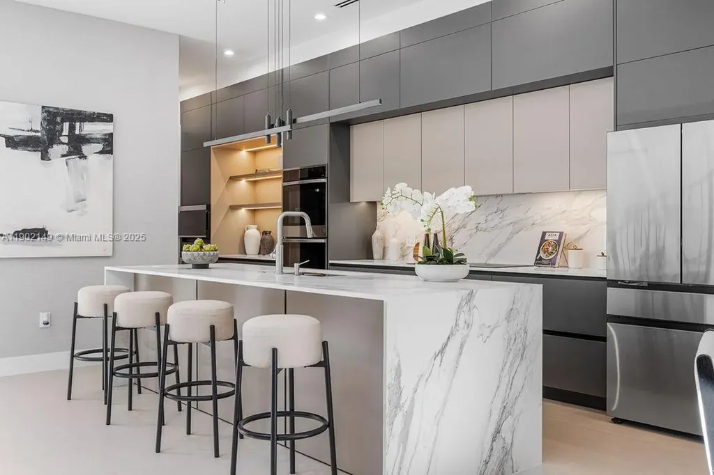 1220 NE 13th Avenue Fort Lauderdale FL 33304