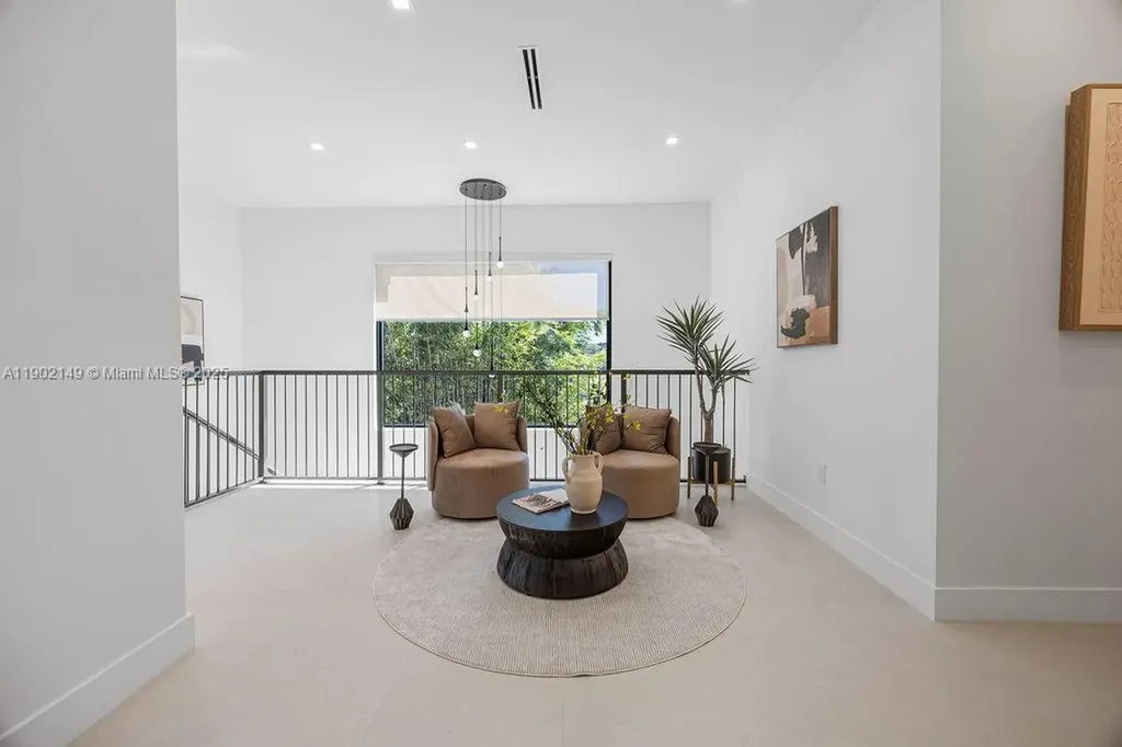 1220 NE 13th Avenue Fort Lauderdale FL 33304