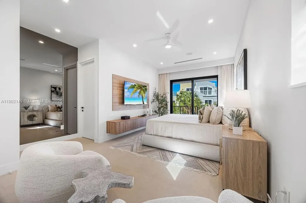 1220 NE 13th Avenue Fort Lauderdale FL 33304