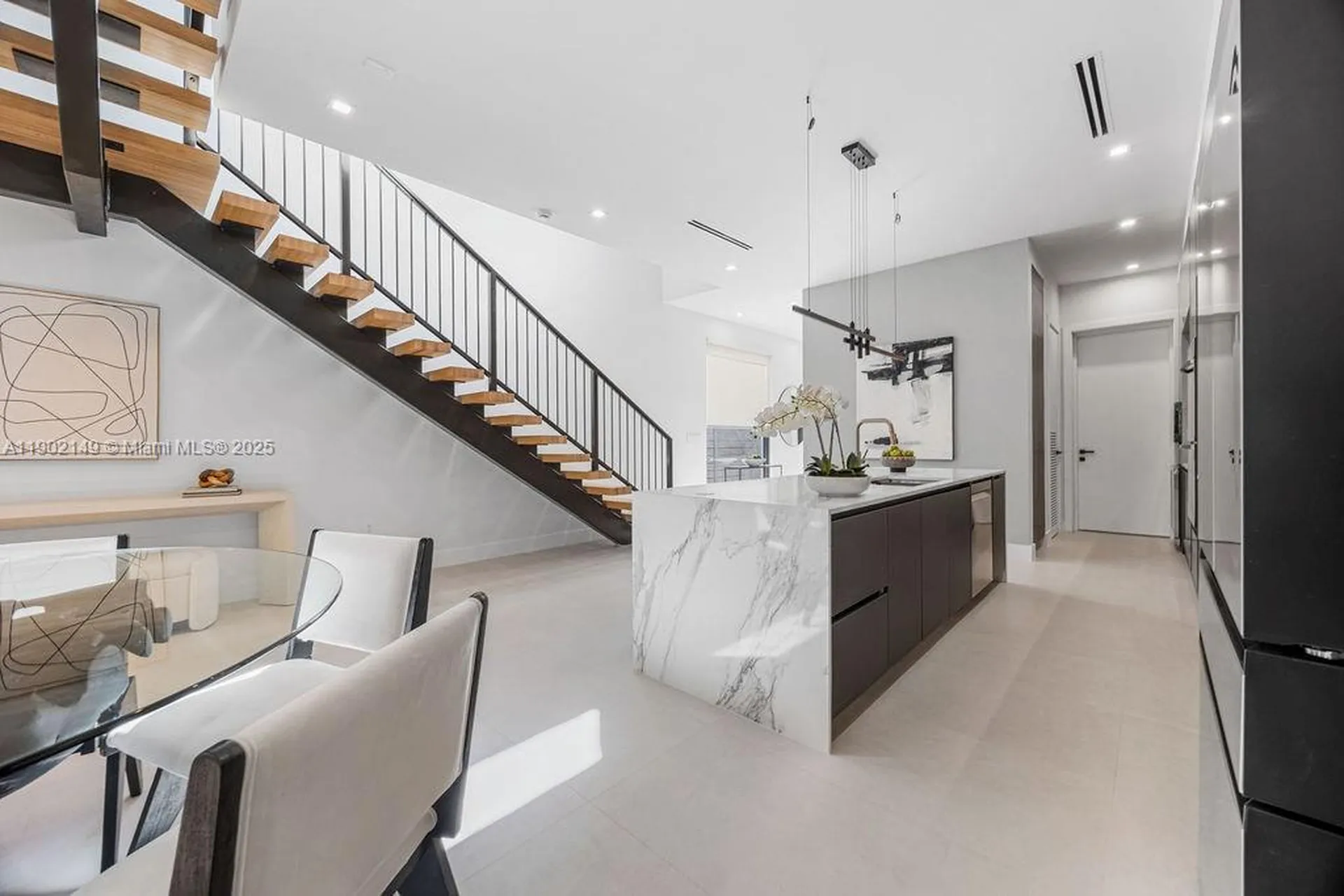 1220 NE 13th Avenue Fort Lauderdale FL 33304