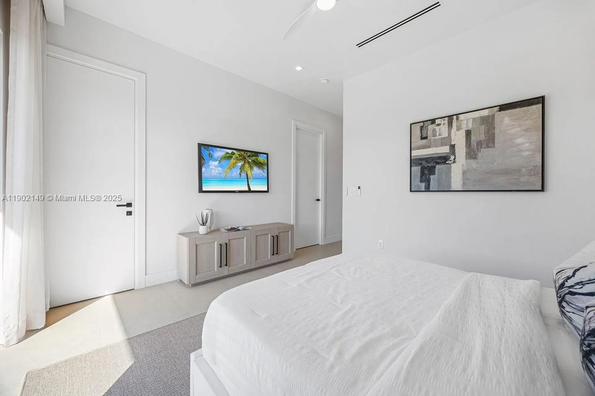 1220 NE 13th Avenue Fort Lauderdale FL 33304