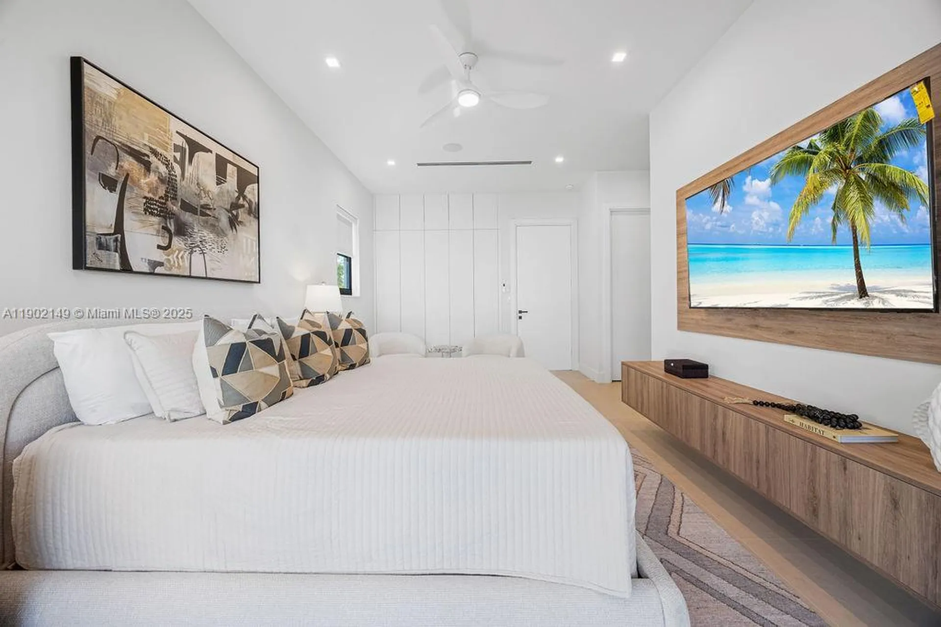 1220 NE 13th Avenue Fort Lauderdale FL 33304