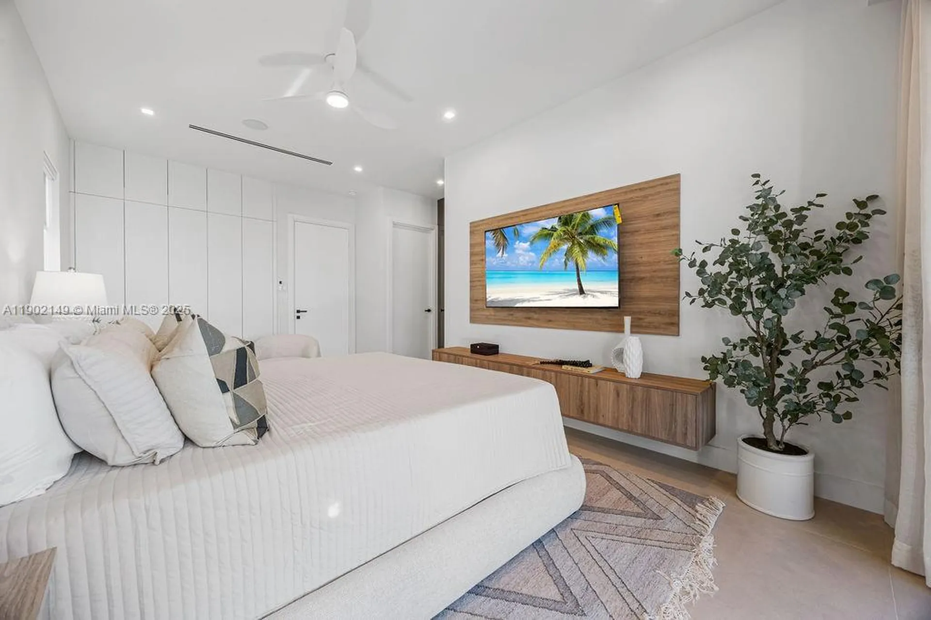 1220 NE 13th Avenue Fort Lauderdale FL 33304