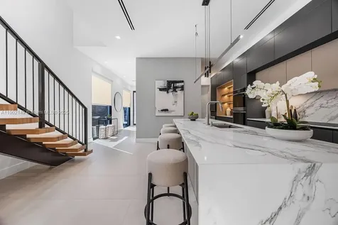 1220 NE 13th Avenue Fort Lauderdale FL 33304