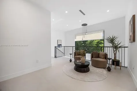 1220 NE 13th Avenue Fort Lauderdale FL 33304