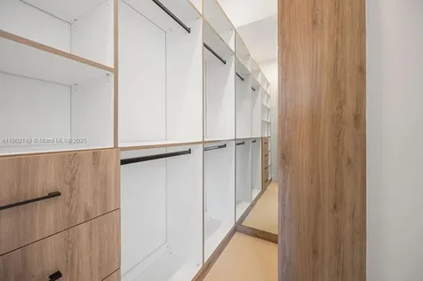 1220 NE 13th Avenue Fort Lauderdale FL 33304