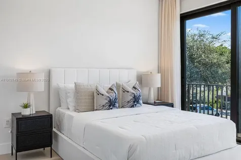 1220 NE 13th Avenue Fort Lauderdale FL 33304