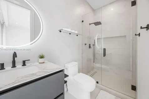 1220 NE 13th Avenue Fort Lauderdale FL 33304