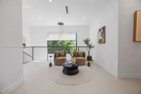 1220 NE 13th Avenue Fort Lauderdale FL 33304