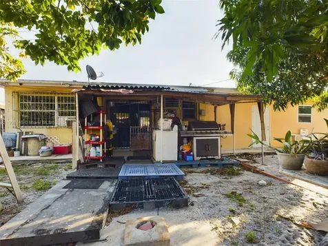 3861 NW 177th Street Miami Gardens FL 33055