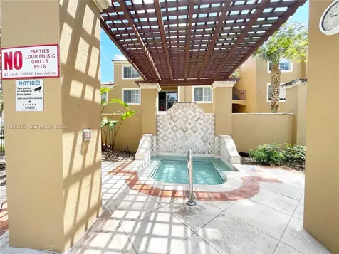8010 N Nob Hill Road Tamarac FL 33321