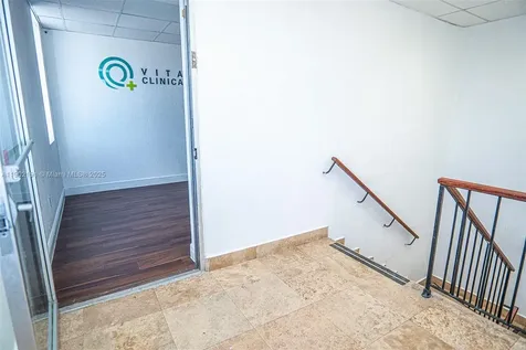 3401 NW 7th Street Miami FL 33125