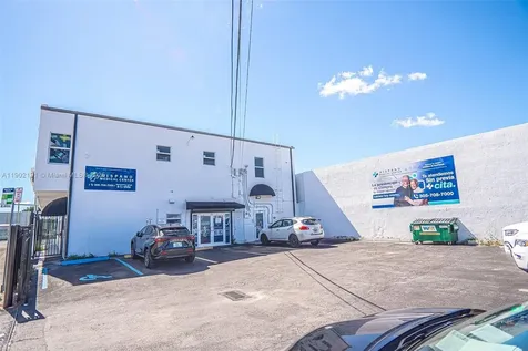 3401 NW 7th Street Miami FL 33125