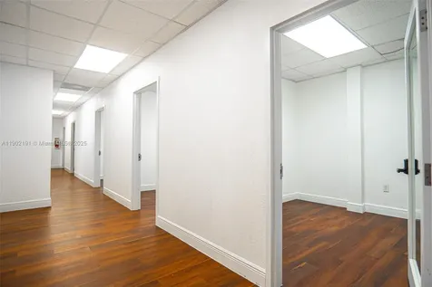 3401 NW 7th Street Miami FL 33125
