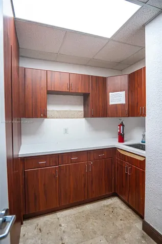 3401 NW 7th Street Miami FL 33125