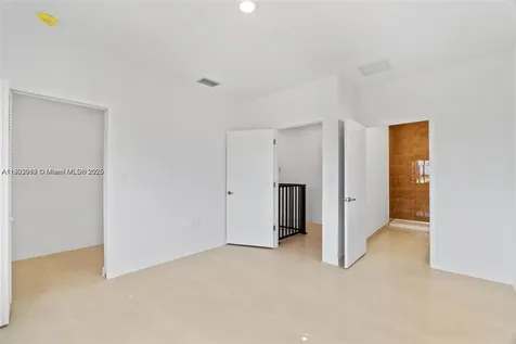 1119 NW 1st Street Florida City FL 33034