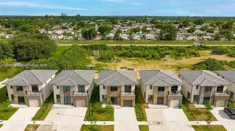 1119 NW 1st Street Florida City FL 33034