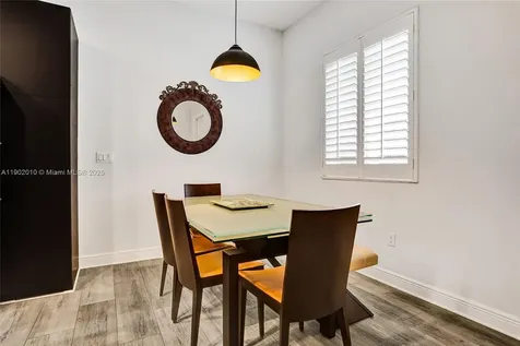 518 N Federal Highway Lake Worth FL 33460