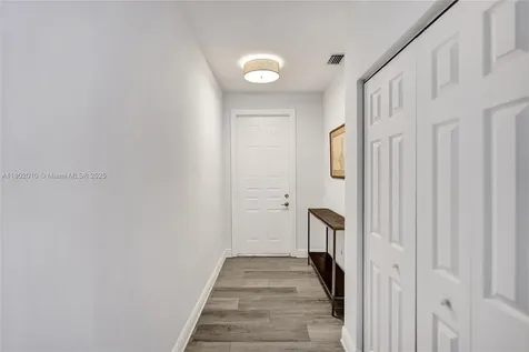 518 N Federal Highway Lake Worth FL 33460