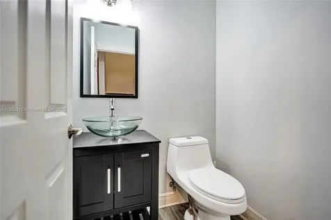 518 N Federal Highway Lake Worth FL 33460