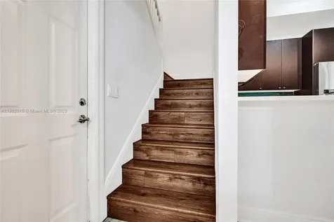 518 N Federal Highway Lake Worth FL 33460