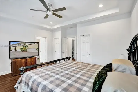 518 N Federal Highway Lake Worth FL 33460