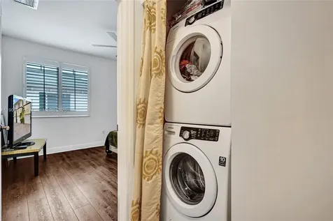 518 N Federal Highway Lake Worth FL 33460