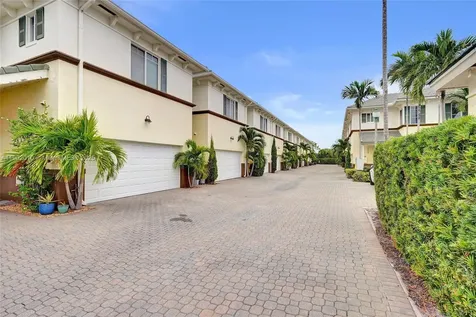 518 N Federal Highway Lake Worth FL 33460