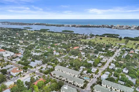 518 N Federal Highway Lake Worth FL 33460