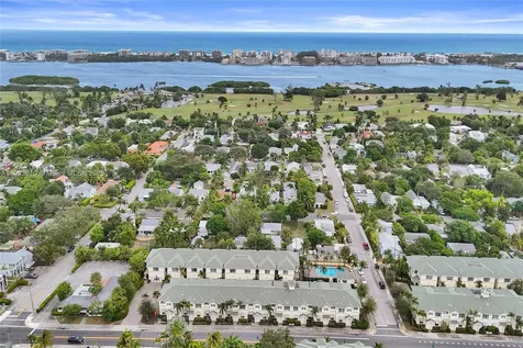 518 N Federal Highway Lake Worth FL 33460