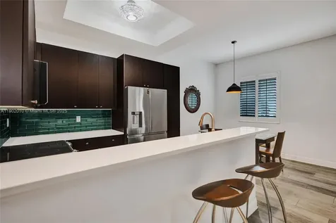 518 N Federal Highway Lake Worth FL 33460