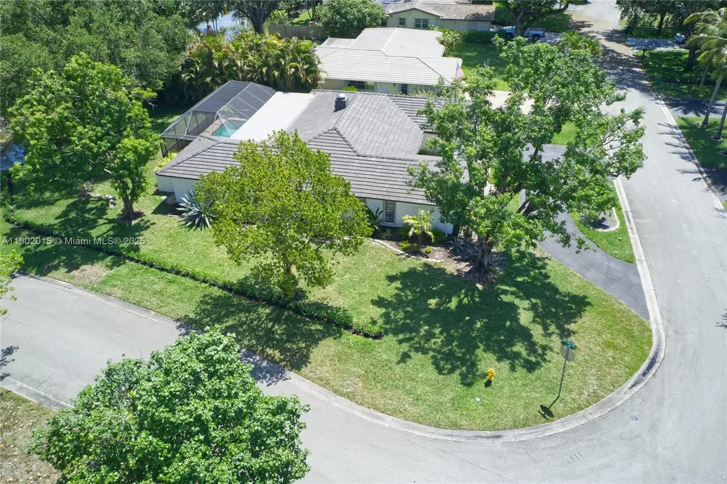 10395 NW 42nd Drive Coral Springs FL 33065