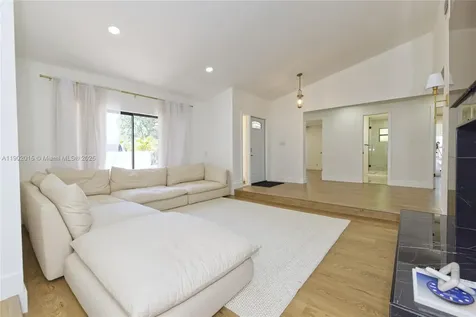 10395 NW 42nd Drive Coral Springs FL 33065