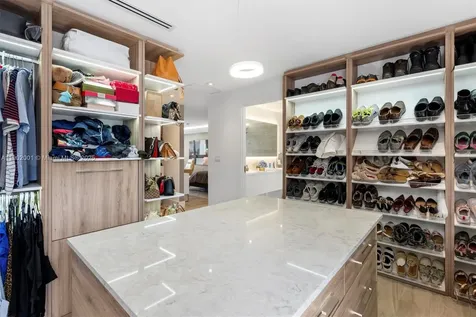 11325 NW 66th Street Doral FL 33178