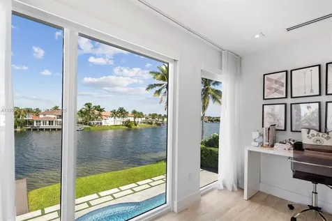 11325 NW 66th Street Doral FL 33178