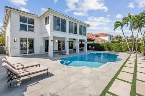 11325 NW 66th Street Doral FL 33178