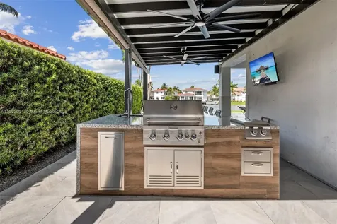 11325 NW 66th Street Doral FL 33178