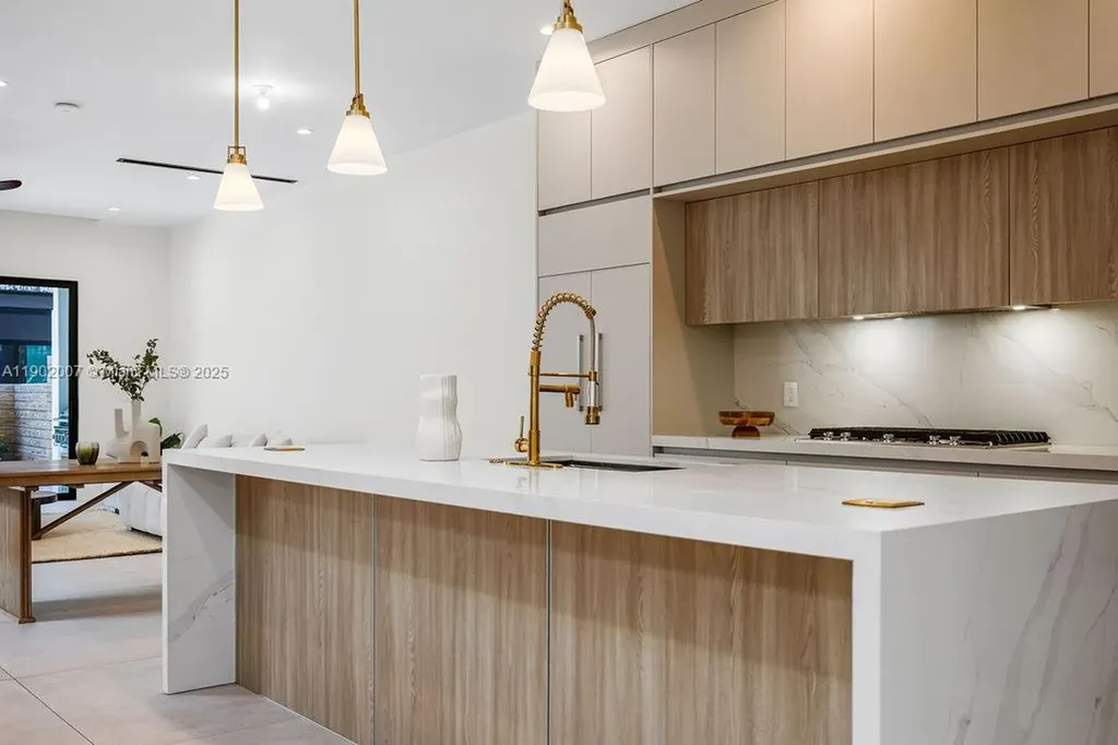 308 NE 14th Avenue Fort Lauderdale FL 33301