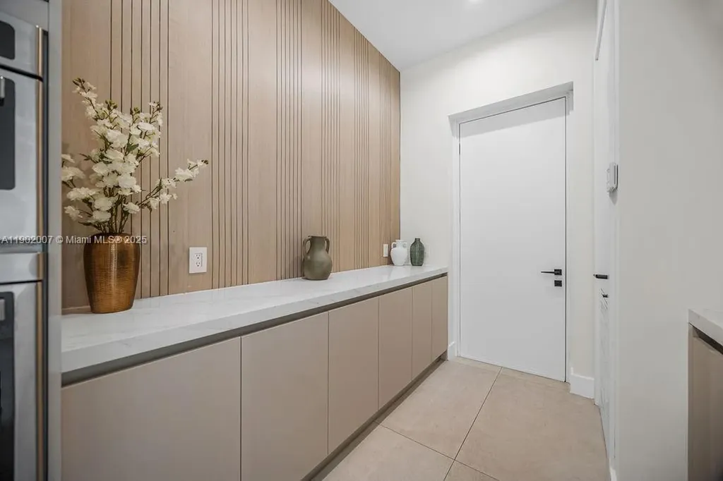 308 NE 14th Avenue Fort Lauderdale FL 33301