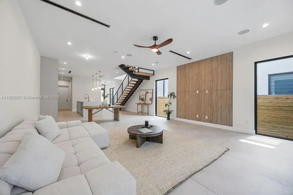 308 NE 14th Avenue Fort Lauderdale FL 33301