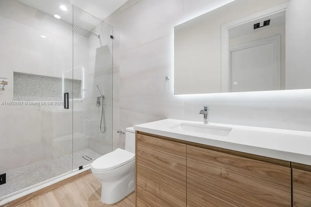 308 NE 14th Avenue Fort Lauderdale FL 33301