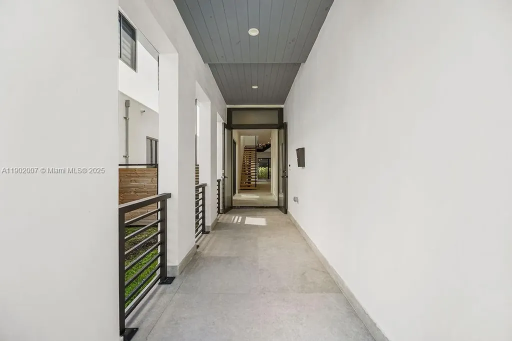 308 NE 14th Avenue Fort Lauderdale FL 33301