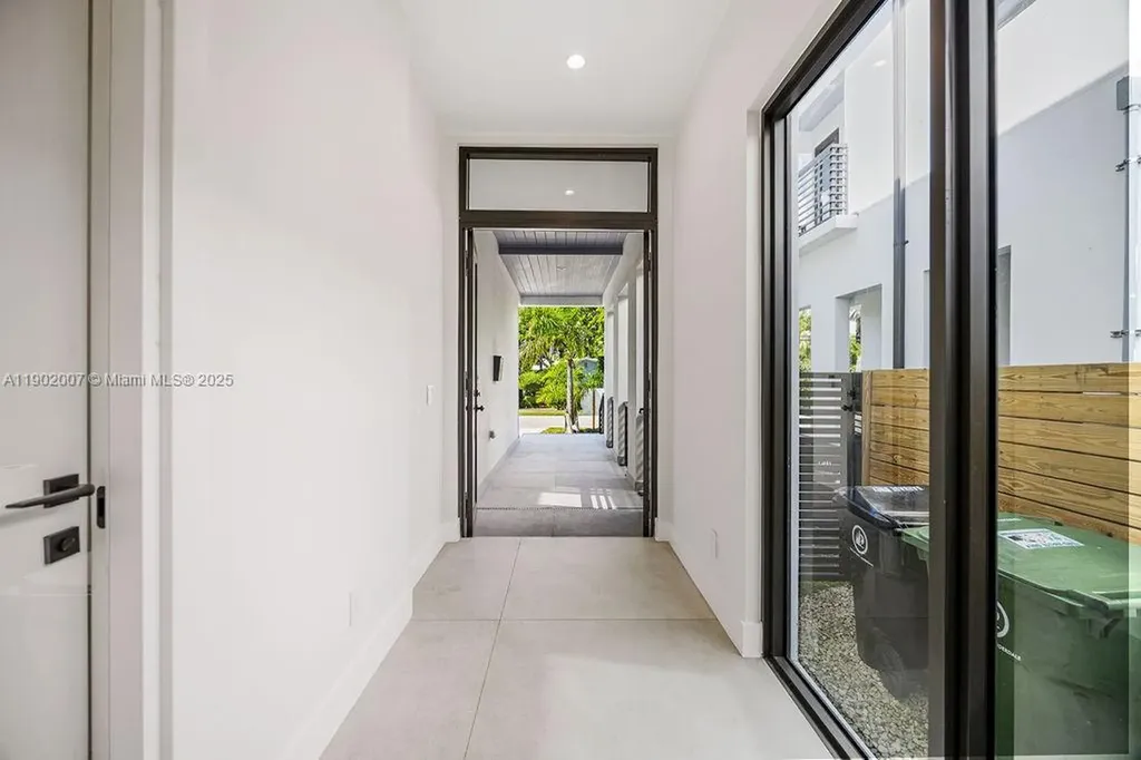 308 NE 14th Avenue Fort Lauderdale FL 33301