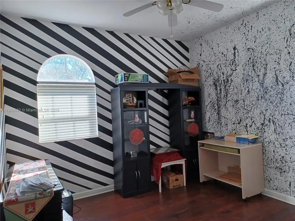 11937 NW 11th Court Coral Springs FL 33071