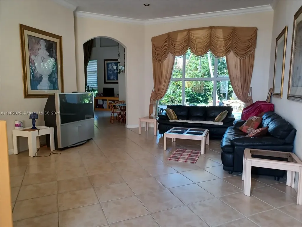 11937 NW 11th Court Coral Springs FL 33071