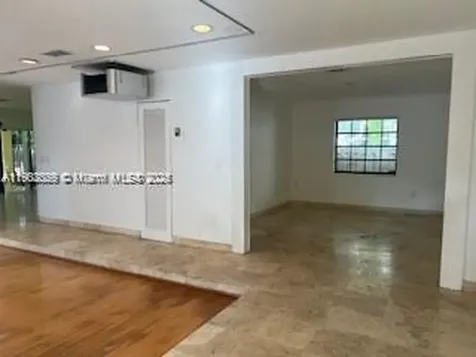 301 W Rivo Alto Drive Miami Beach FL 33139