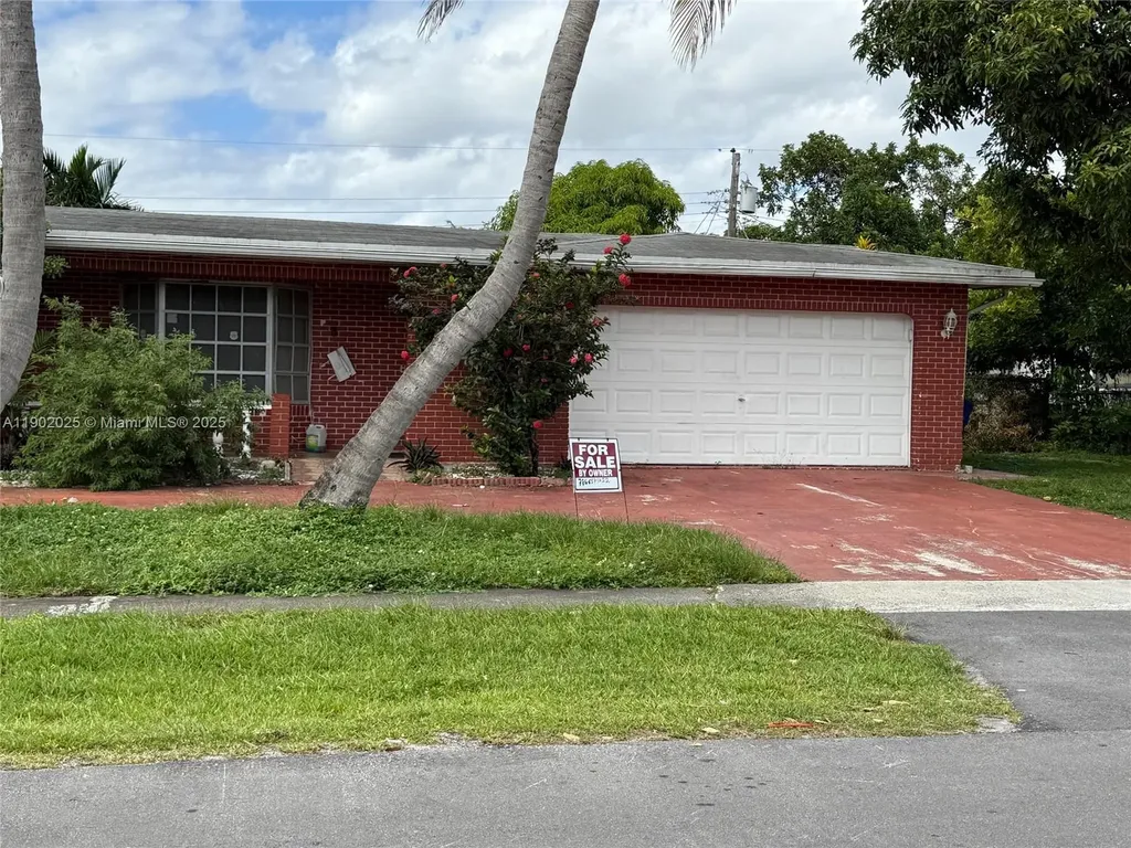 3441 NW 40th Court Lauderdale Lakes FL 33309
