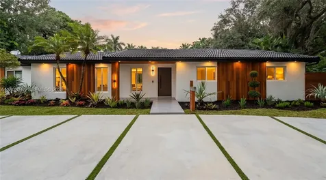 15321 SW 82nd Avenue Palmetto Bay FL 33157